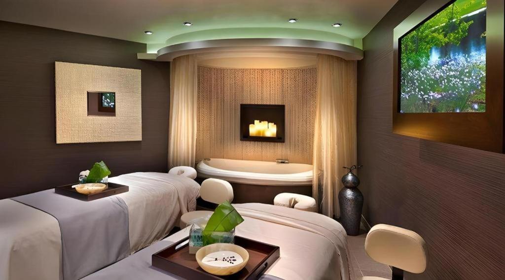 Atlantis Casino Resort 4*