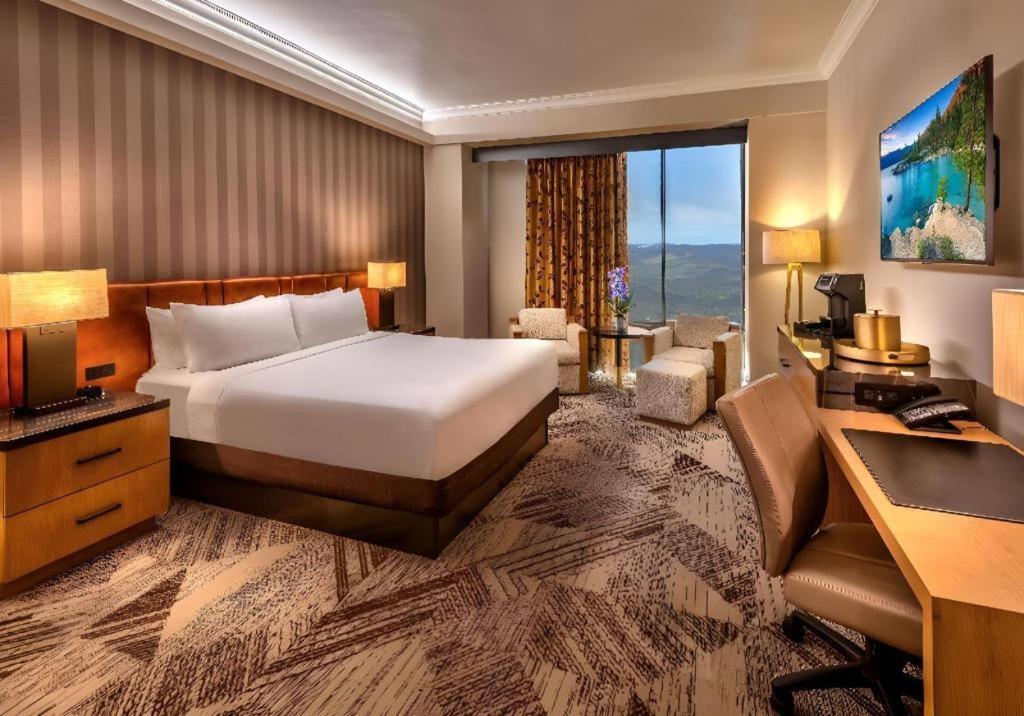 Atlantis Casino 4*