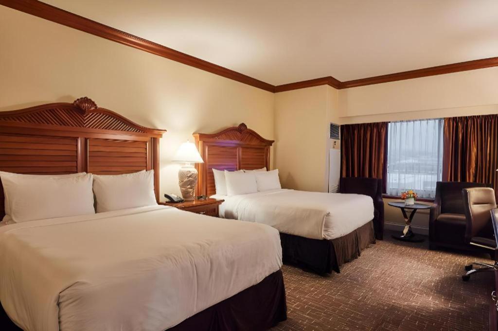 Atlantis Casino Resort 4*